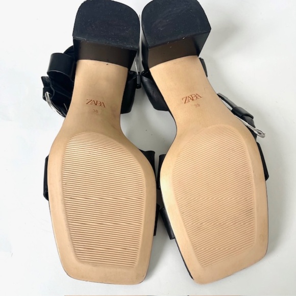 Zara Strapped Leather Sandals with Block Heel & Square Toe NWT - Picture 6 of 7
